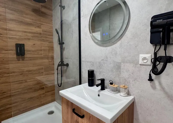 Sever アパート マルティン